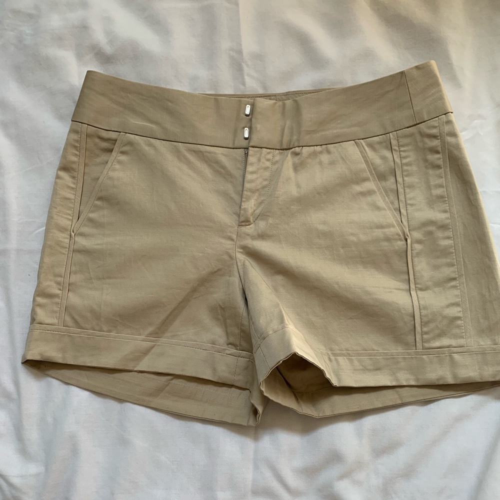 New! Banana Republic Shorts size 2
